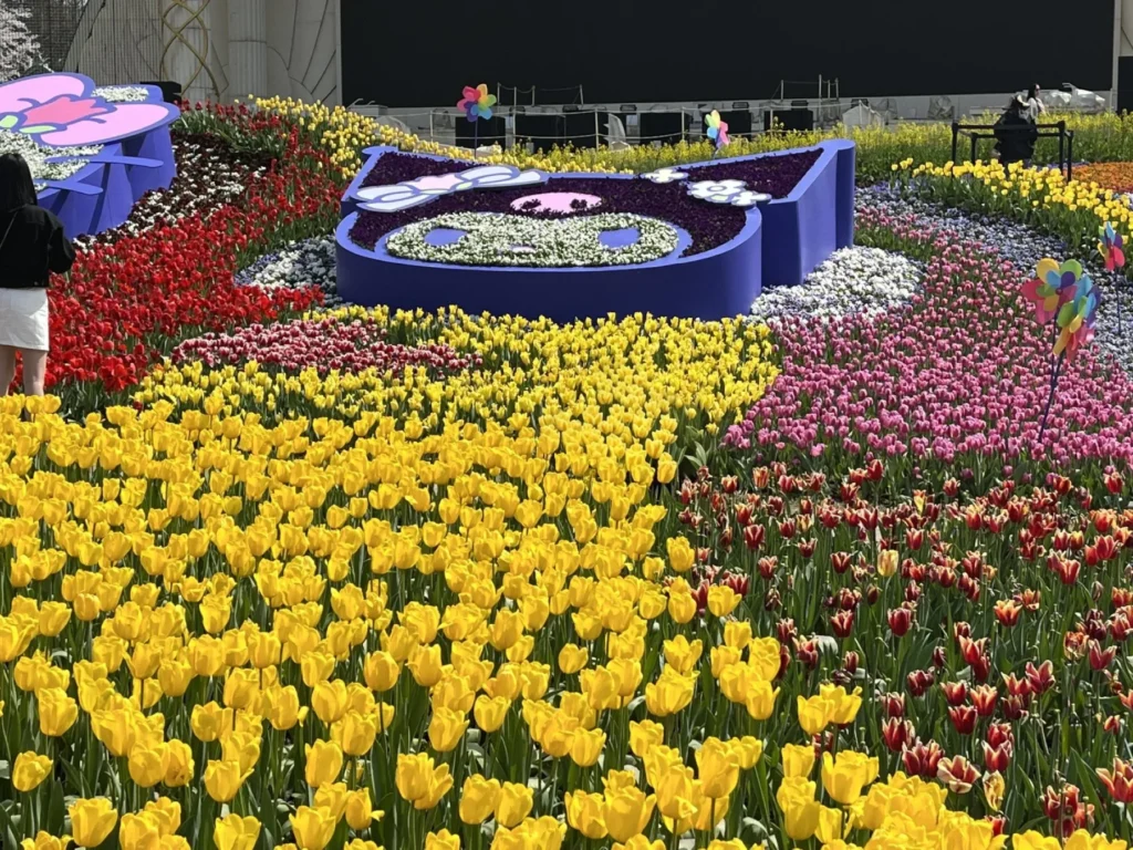 Jardín de Tulipanes en parque temático de Everland